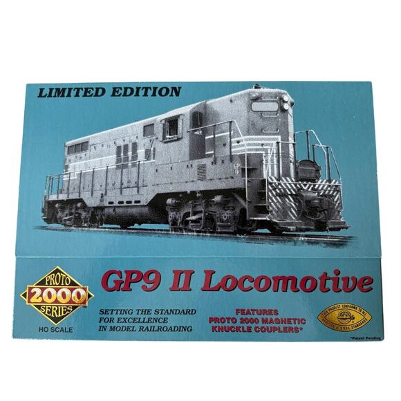Proto 2000 Series #23614 GP9 II Locomotive ATSF #707 Model Train HO Scale - Picture 1 of 4
